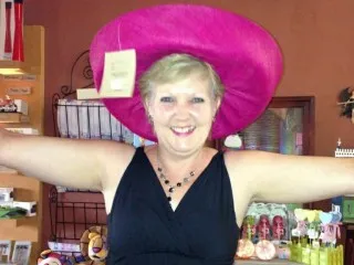 TaylorLeigh's Thumb Image