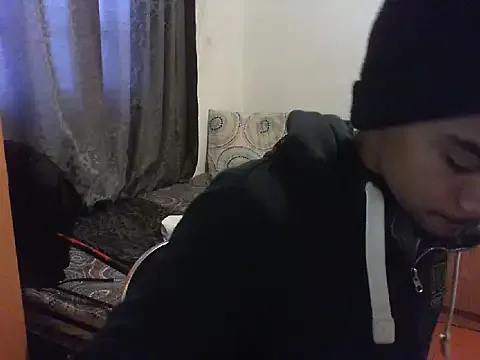 29YOURZ_28_ Image 12