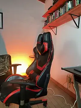 AlekBlake_ Image 3
