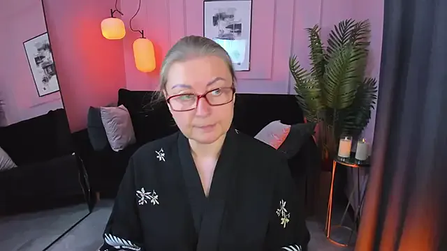 AlexandraKind Image 18