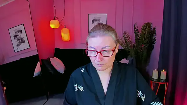 AlexandraKind Image 9