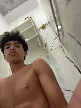 anessssss42's Thumb Image