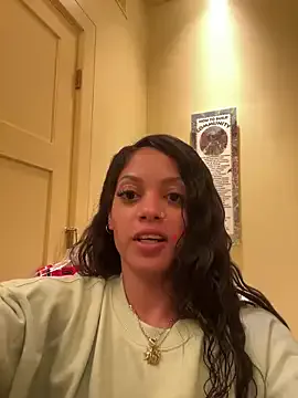 AsiaEssence's Thumb Image