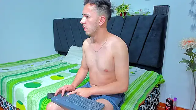 big-dicktop23 Image 7