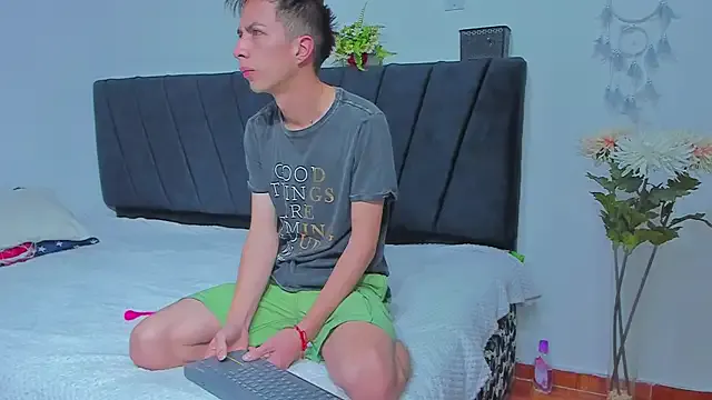 big-dicktop23 Image 9