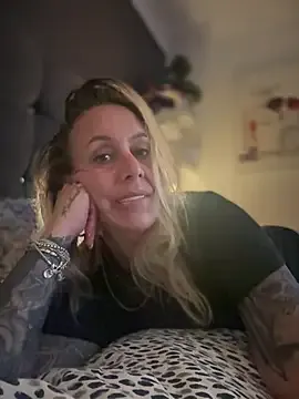 blondebitch2's Thumb Image