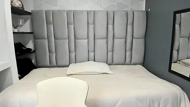 Charlot_milf Image 2