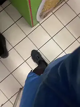 CrazzyChicks Image 10