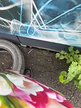 CrazzyChicks Image 6