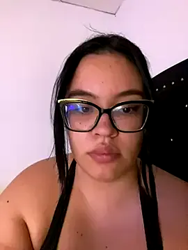 Emily_Taylor2 Image 4