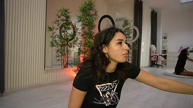 EmmaBlanco Image 14