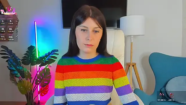 Hailey_Green Image 6