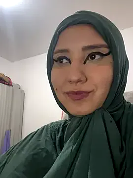 hannahayat Image 16