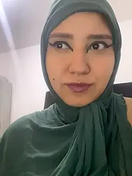 hannahayat Image 7