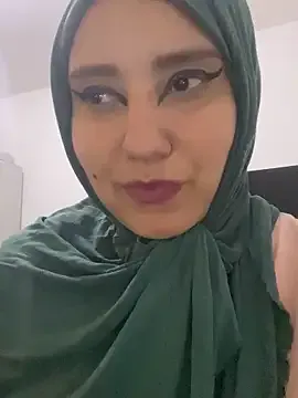 hannahayat Image 9