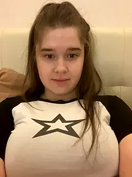HornyGirlH Image 2