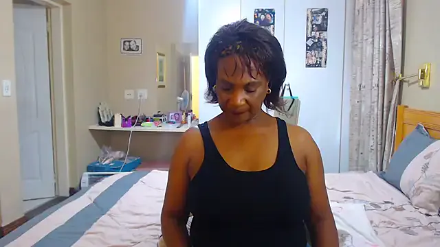 Hotgrannyx's Thumb Image