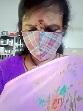hotsangeetha Image 15