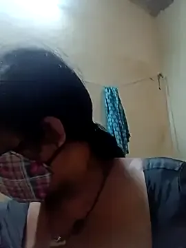 hotsangeetha Image 2