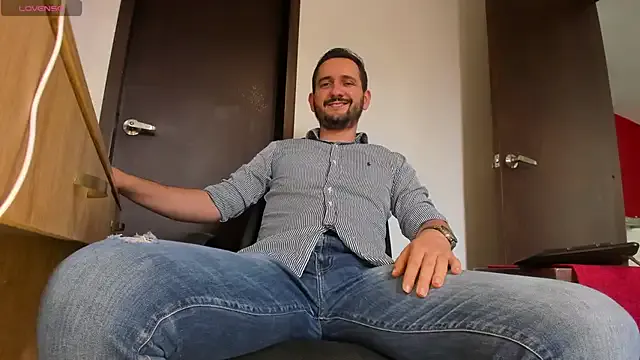 KarlBoss1 Image 16