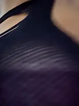 kylie_blck Image 18