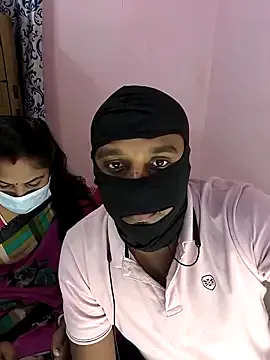 Lovlycouple1 Image 2