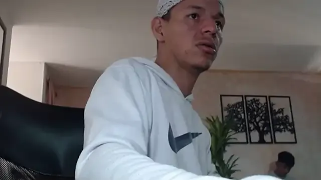 Marcus_and_Tony Image 6