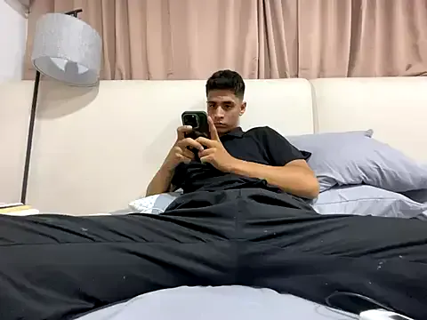 Max_TheHorseDick Image 4