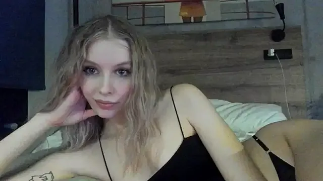 MiaDavis21's Thumb Image