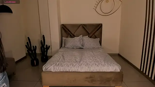 MilaColeman Image 10