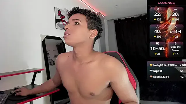 Noah_Smith04's Thumb Image