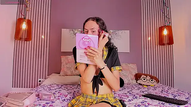 pinky_peach's Thumb Image