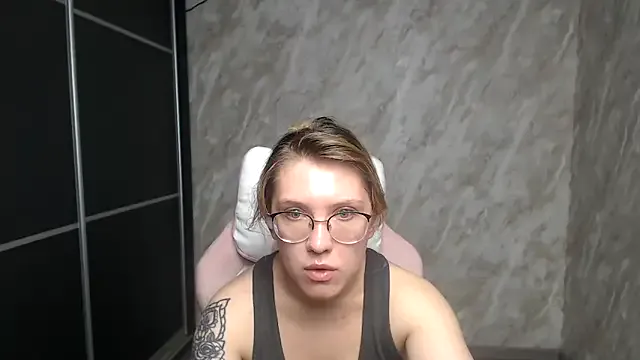 Reginasmilee Image 2