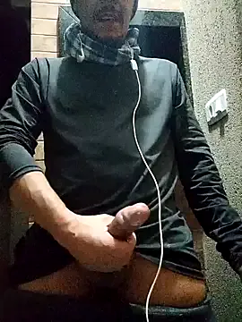 Santanacumxplod Image 3