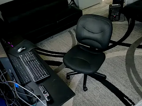 SLANGONDEMHOES's Thumb Image