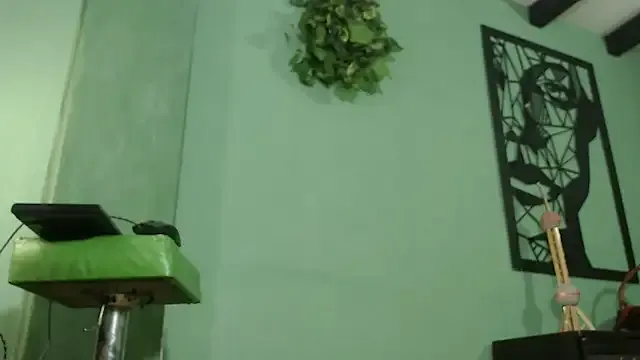 thirstymoonxx's Thumb Image