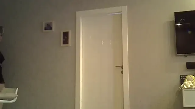 ZarinaSwift Image 11